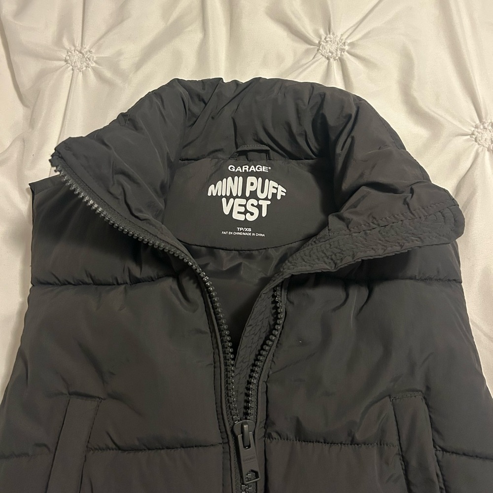 Garage mini puff vest